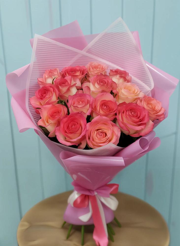 Букет 15 Розовых роз Равель в Пушкино