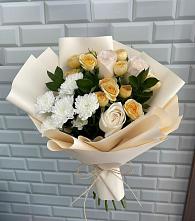 Букет цветов из:  Розы и Хризантемы в Пушкино