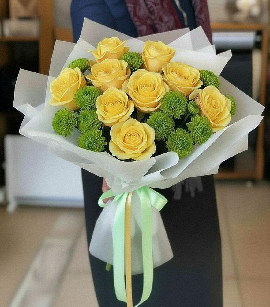 Букет цветов из: Хризантемы и Розы в Пушкино