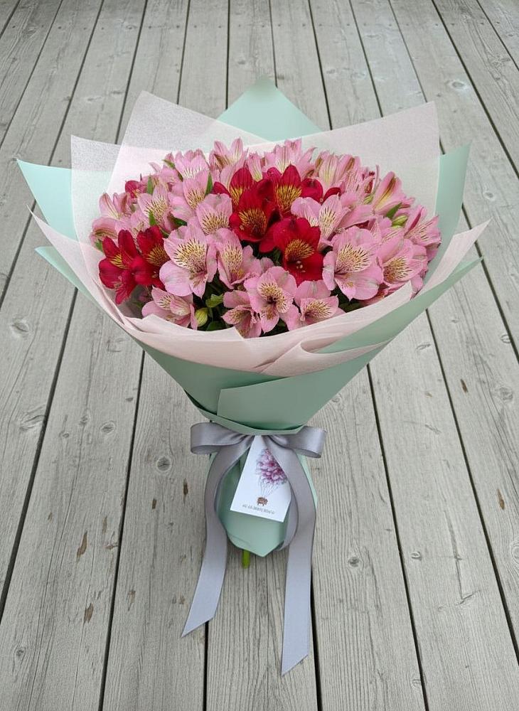Букет цветов из: Альстромерии в Пушкино