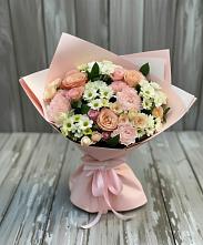 Букет цветов из:  Гвоздики, Розы и Хризантемы в Пушкино