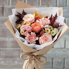Букет цветов из:  Гвоздики, Хризантемы и Розы в Пушкино