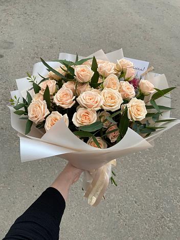 Букет Кремовые розы Латте в Пушкино